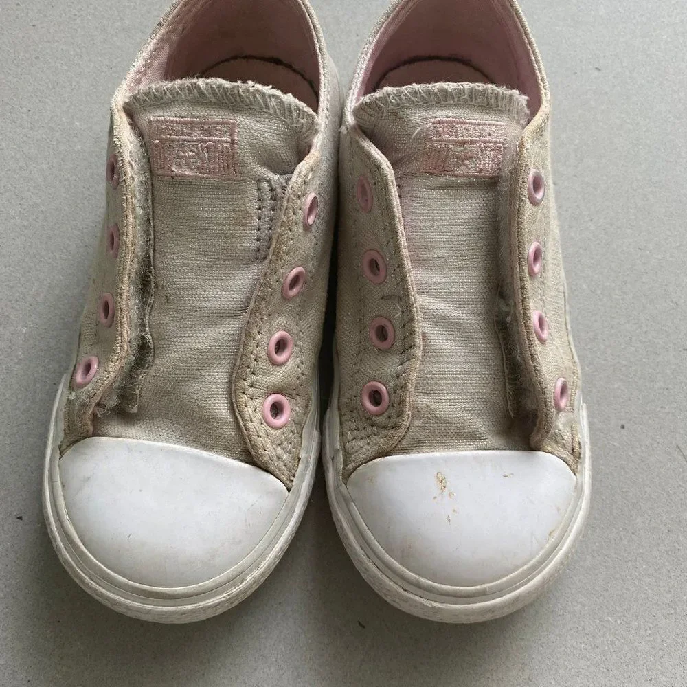 Converse All Star Chuck Girls Size 9 No Lace Youth Low Top Shoes